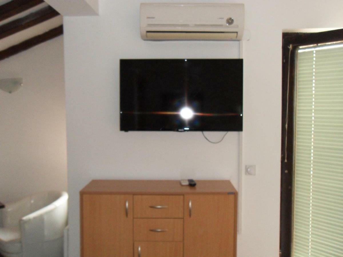 Apartments Ristak Ohrid Exterior foto